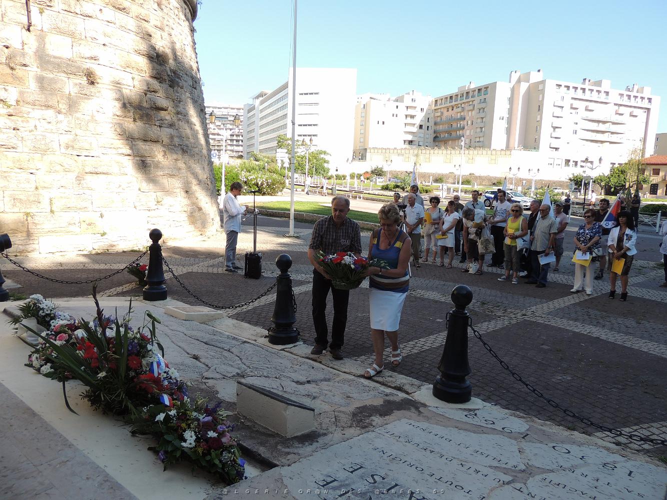 2018 07 05 TOULON LE CNR REND UN HOMMAGE AUX VICTIMES DU 5 07 1962 D ORAN (17).JPG -           